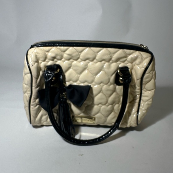 Betsey Johnson Cream and Black Quilted Satchel with Heart Pattern - Picture 7 of 10